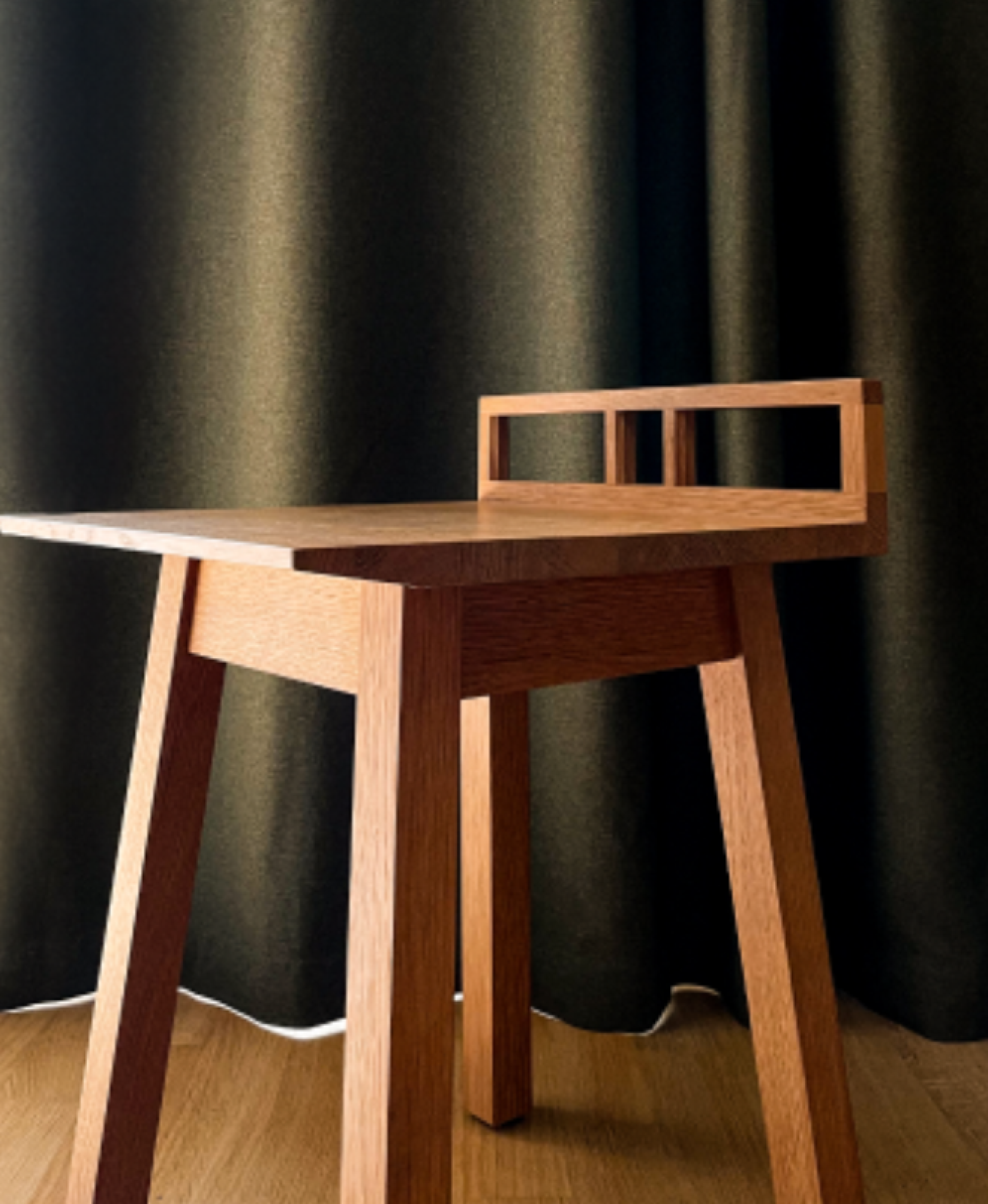 Nao case study — solid-oak stool inspired by Japanese zaisus